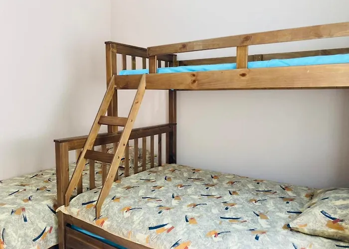 Casa Moderna E Aconchegante A Beira Mar, Com Opcao De Piscina Aquecida Cobrado A Parte, Area Gourmet Com Churrasqueira Em Deck Coberto Frente A Piscina, Aconchegante Sala De Estar Com Lareira, Garagem Para 4 Carros, Casa Pe Na Areia A 50 Metros Da Pr