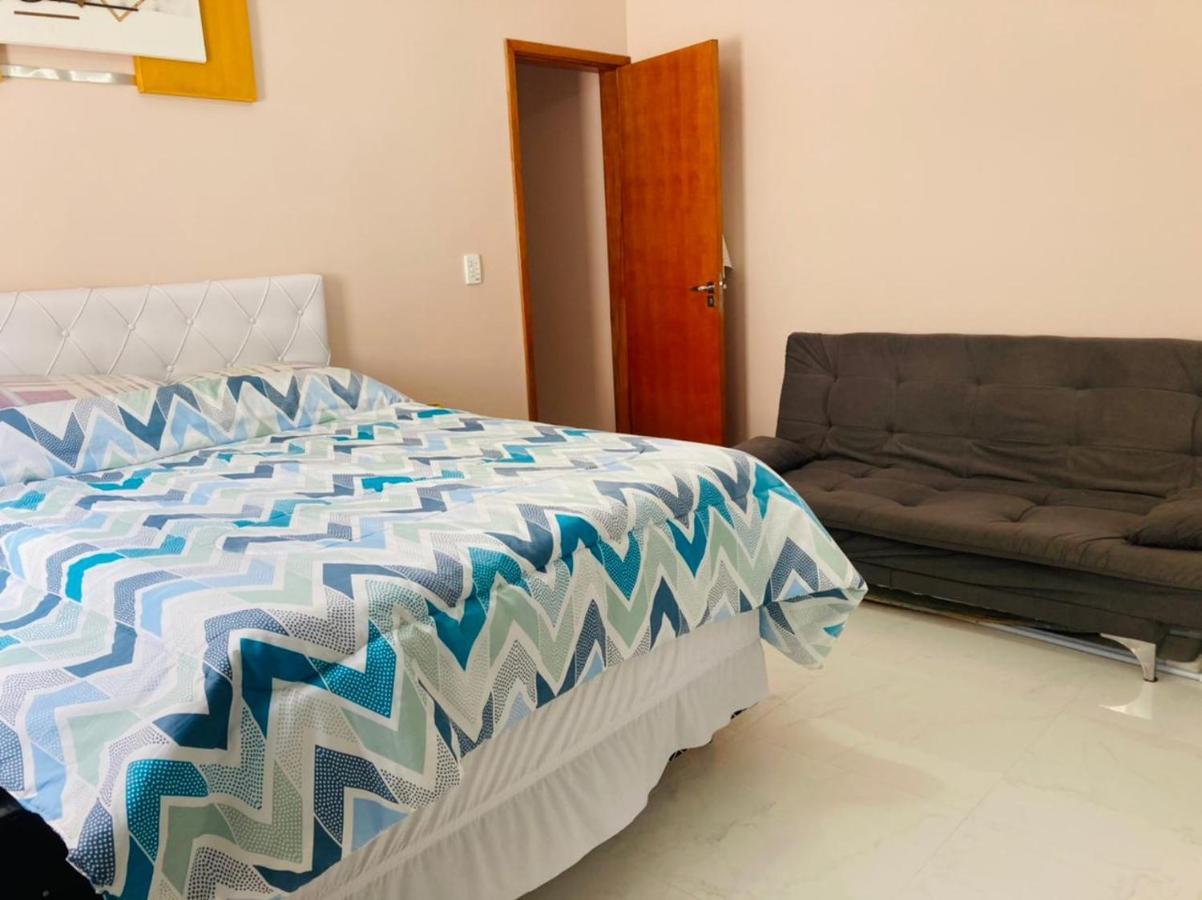 Villa Casa Moderna: Beachfront Retreat With Heated Pool And Gourmet Area Praia Grande (Santos)