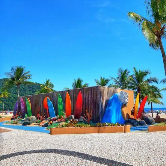 Casa Moderna: Beachfront Retreat With Heated Pool And Gourmet Area Praia Grande (Santos)